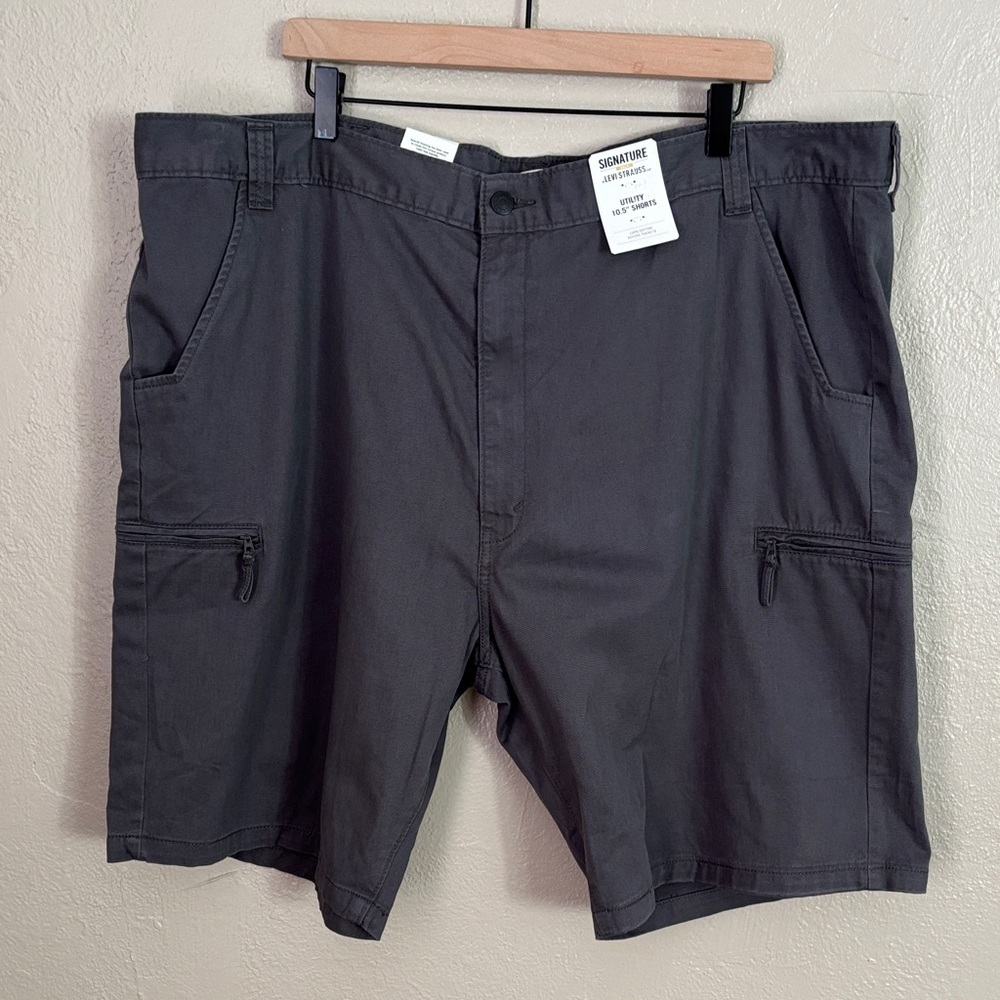 Levi Strauss & Co Gold Label 10.5" Inseam Utility Shorts Gray Mens Size 46 NWT